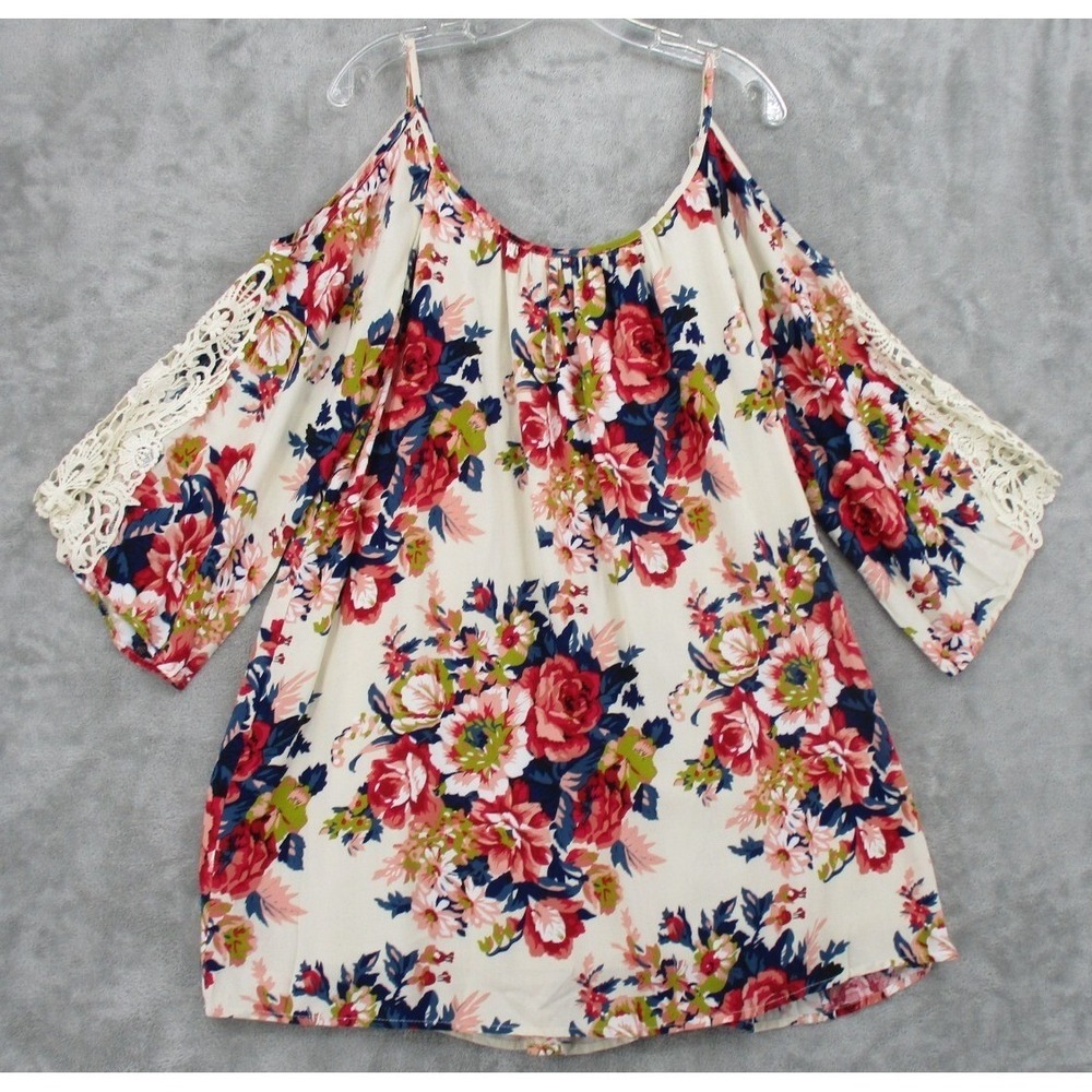 Umgee Top Womens Size M Floral Cold Shoulder Lace Trim Crochet Romantic Pink